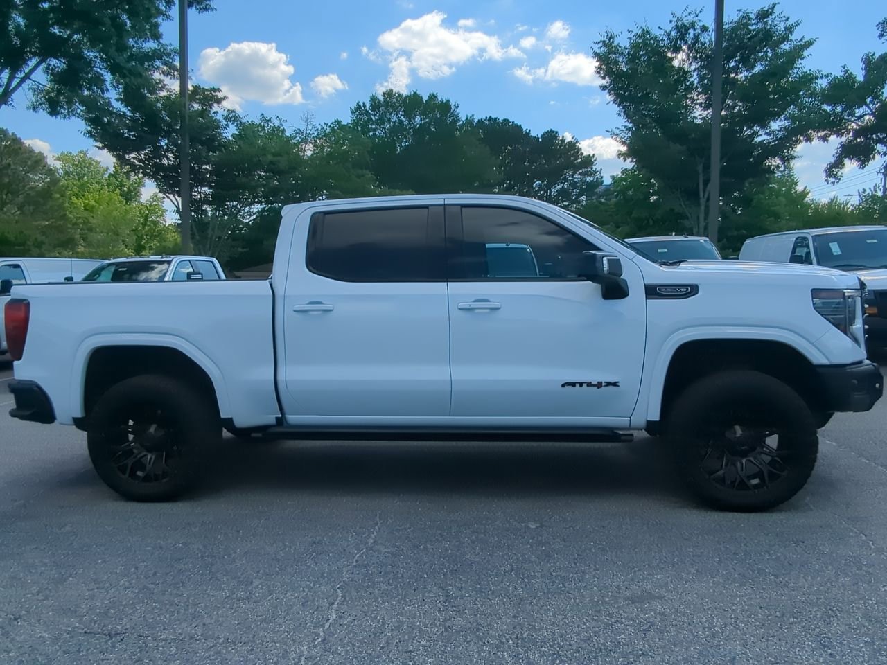 Used 2023 Summit White GMC AT4X image 9