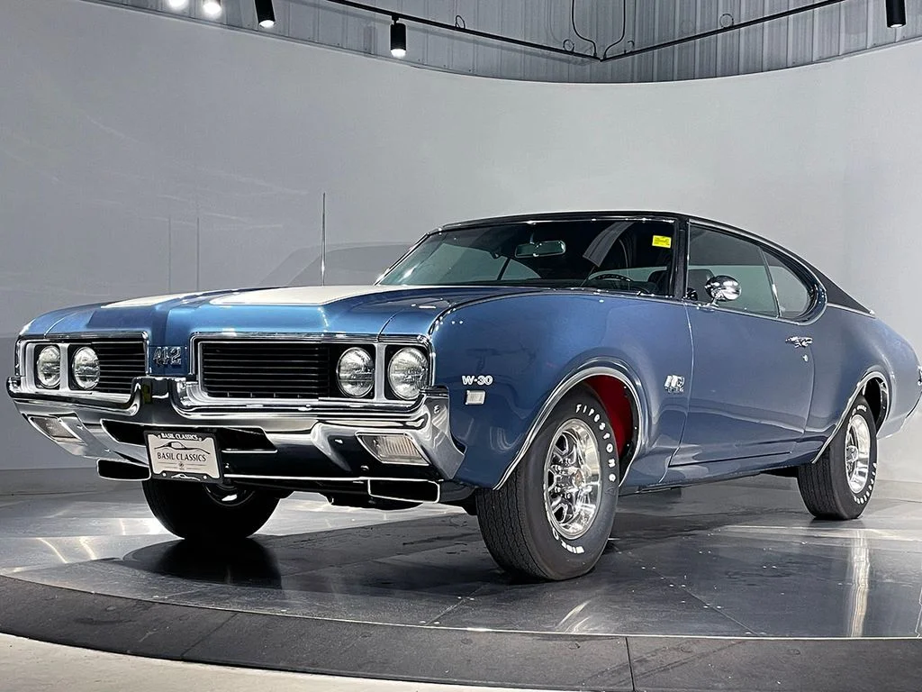 Used 1969  Oldsmobile  image 23
