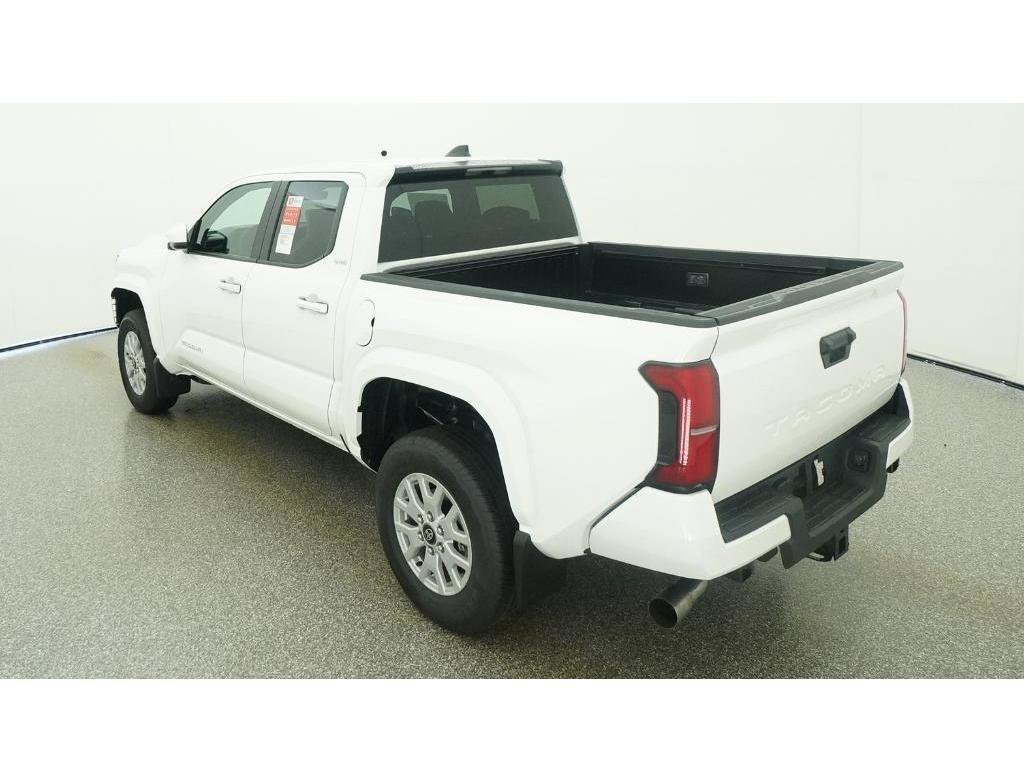 New 2026 Ice Cap Toyota SR5 image 5