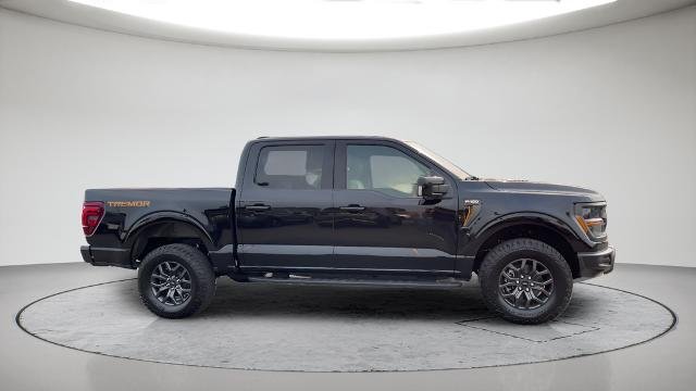 New 2026 Agate Black Metallic Ford Tremor® image 26