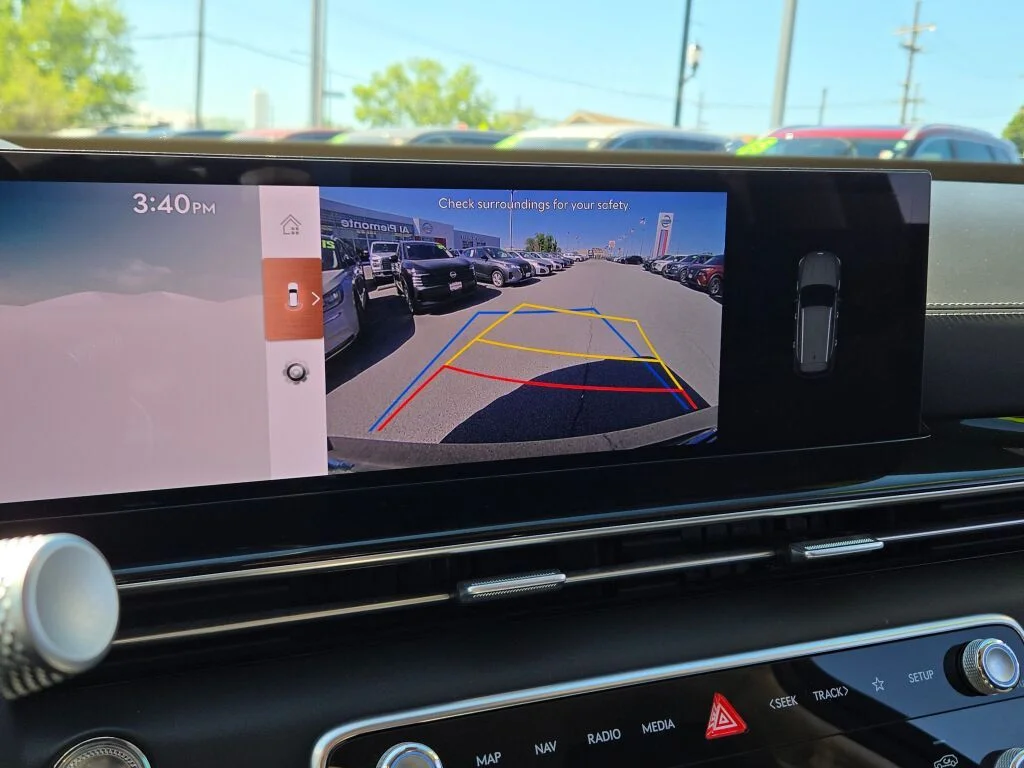 Used 2025 Gray Genesis 2.5T image 30