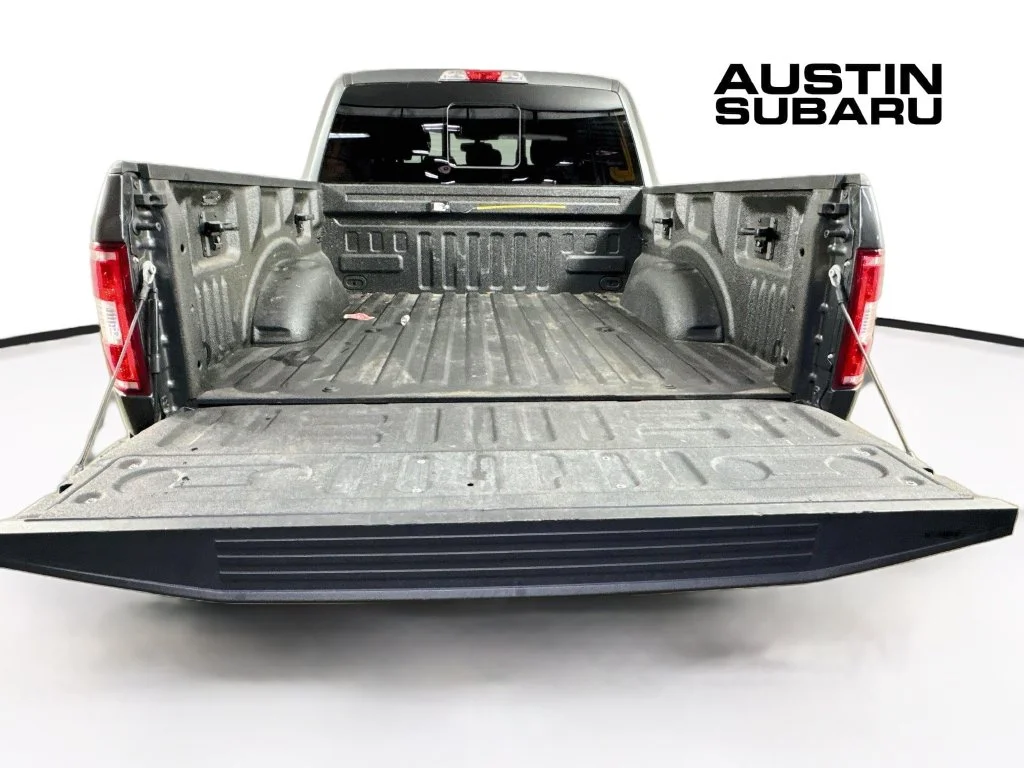 Used 2019 Gray Ford XLT image 30