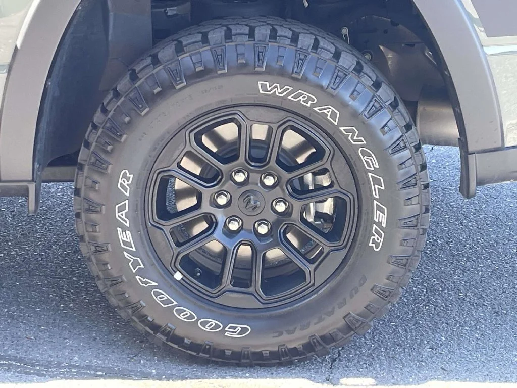 Used 2026  Ram Rebel image 12