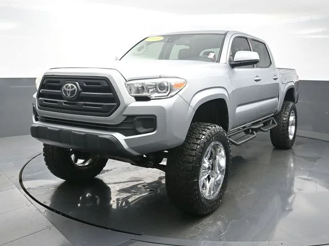 Used 2019 Silver Toyota SR image 1