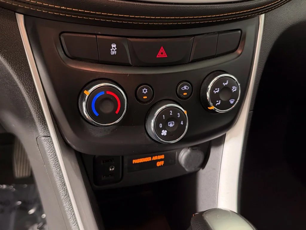 Used 2019 SATIN STEEL METALLIC Chevrolet LT image 37