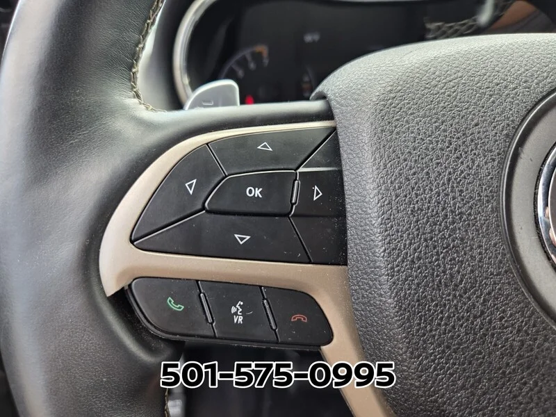Used 2017 Diamond Black JEEP LIMITED 4X4 image 25