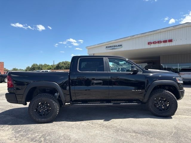 New 2026 Diamond Black Crystal Pearl-Coat Exterior Paint RAM RHO image 5