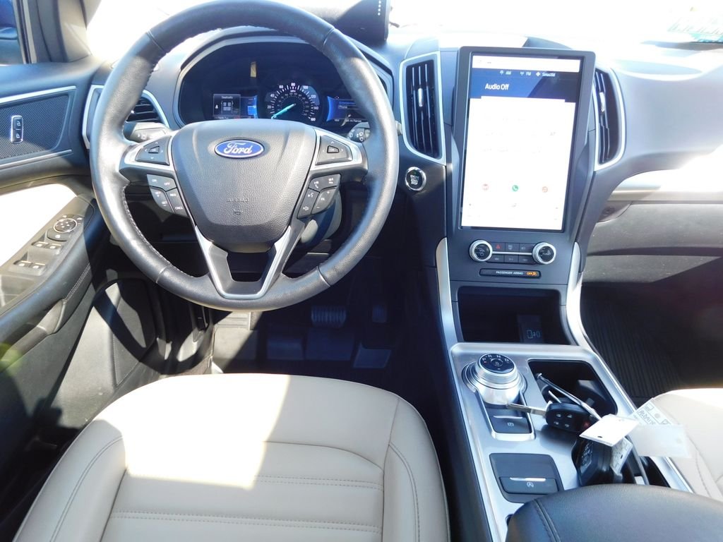 Used 2023 Blue Ford SEL image 20