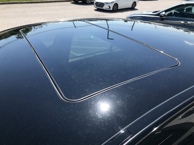 Used 2006 Black Mercedes-Benz 3.5L image 5