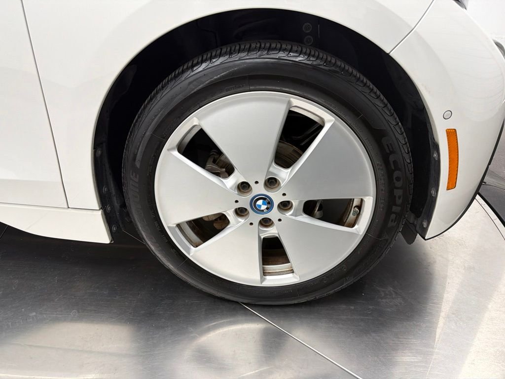 Used 2014 White BMW with Range Extender image 10