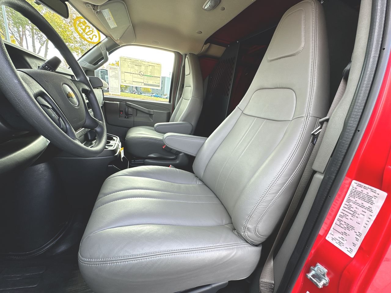 2025 Chevrolet Express Cargo Work Van - Photo 41