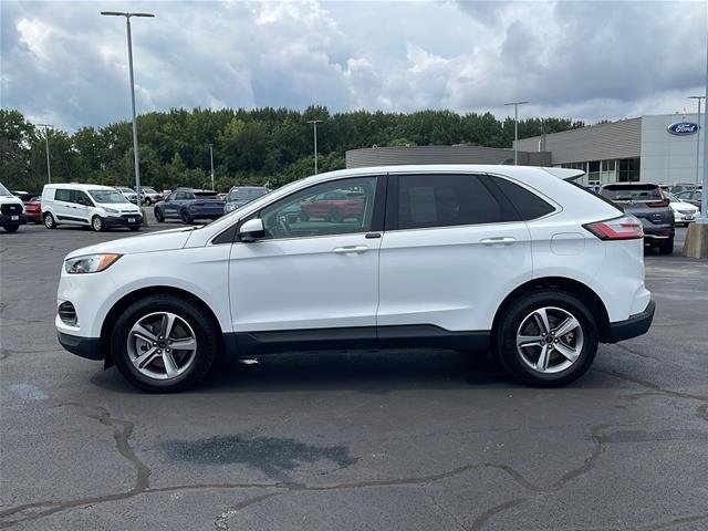 Used 2024 Oxford White Ford SEL image 34