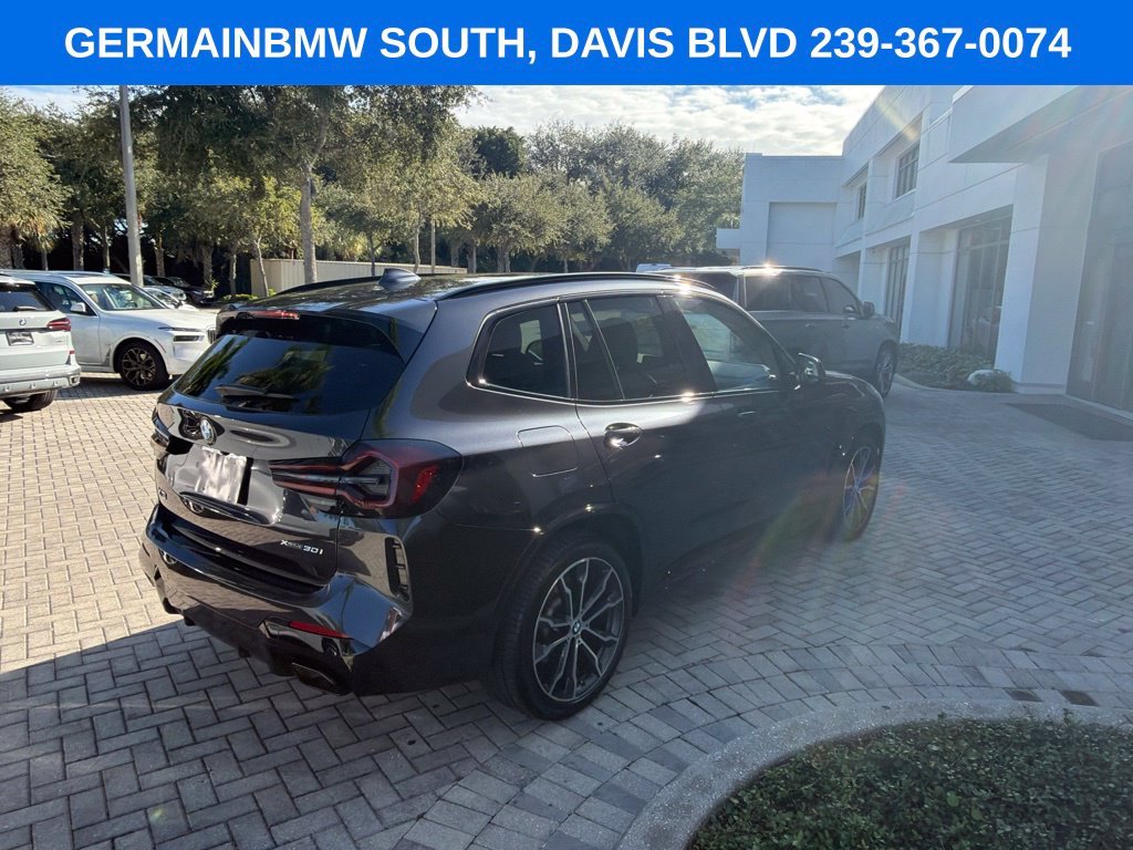 Certified Used 2023 Dark Graphite BMW xDrive30i image 5