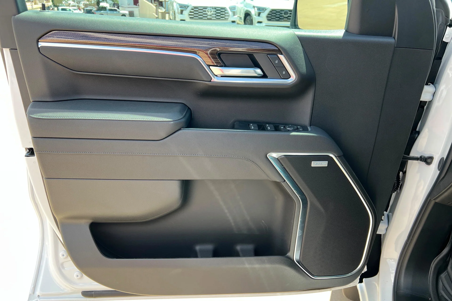 2026 Chevrolet Silverado 1500 RST - Photo 14