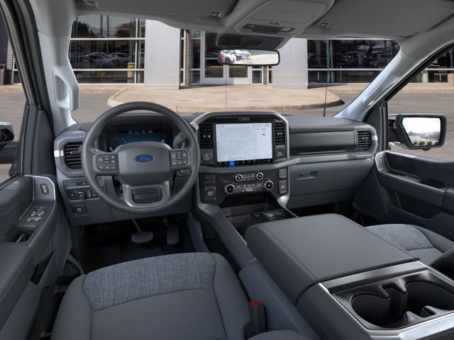 New 2026 Avalanche Ford XLT image 9