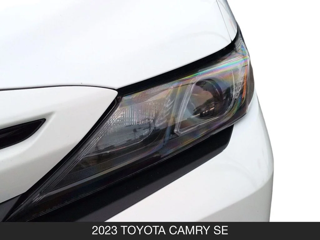 Used 2023 White Toyota SE image 9