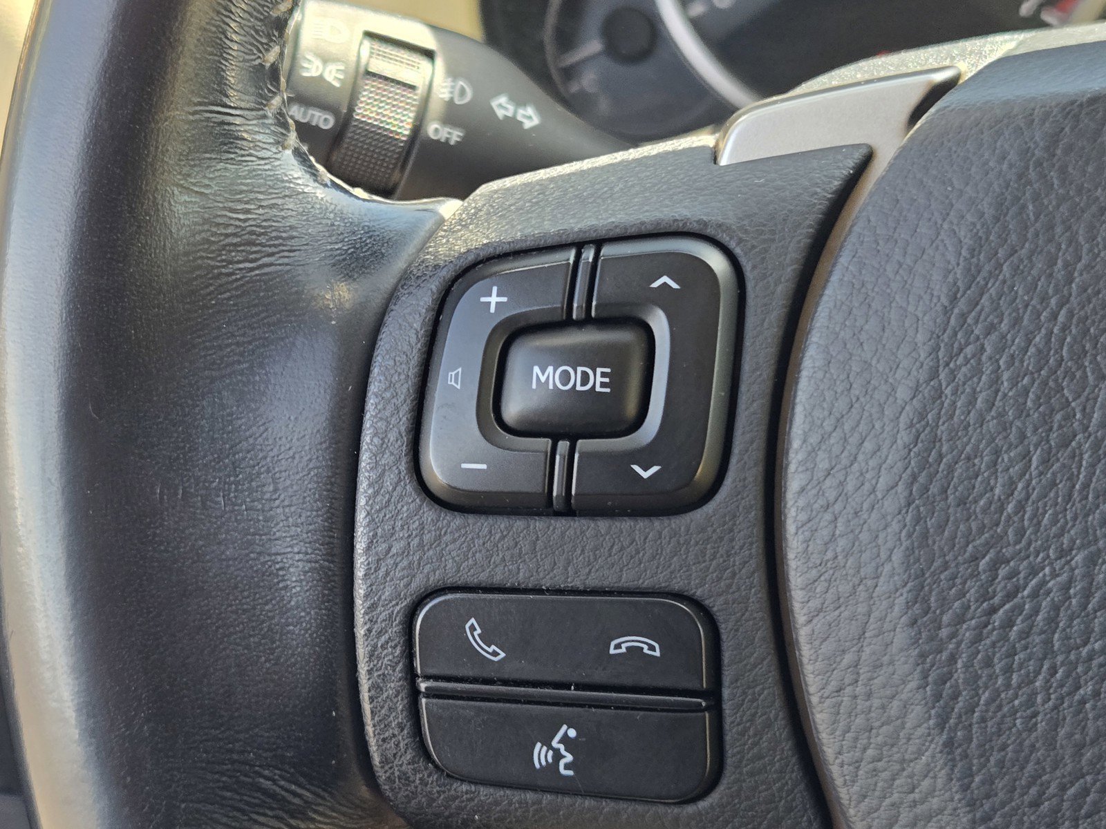 Used 2016  Lexus FSPORT image 24