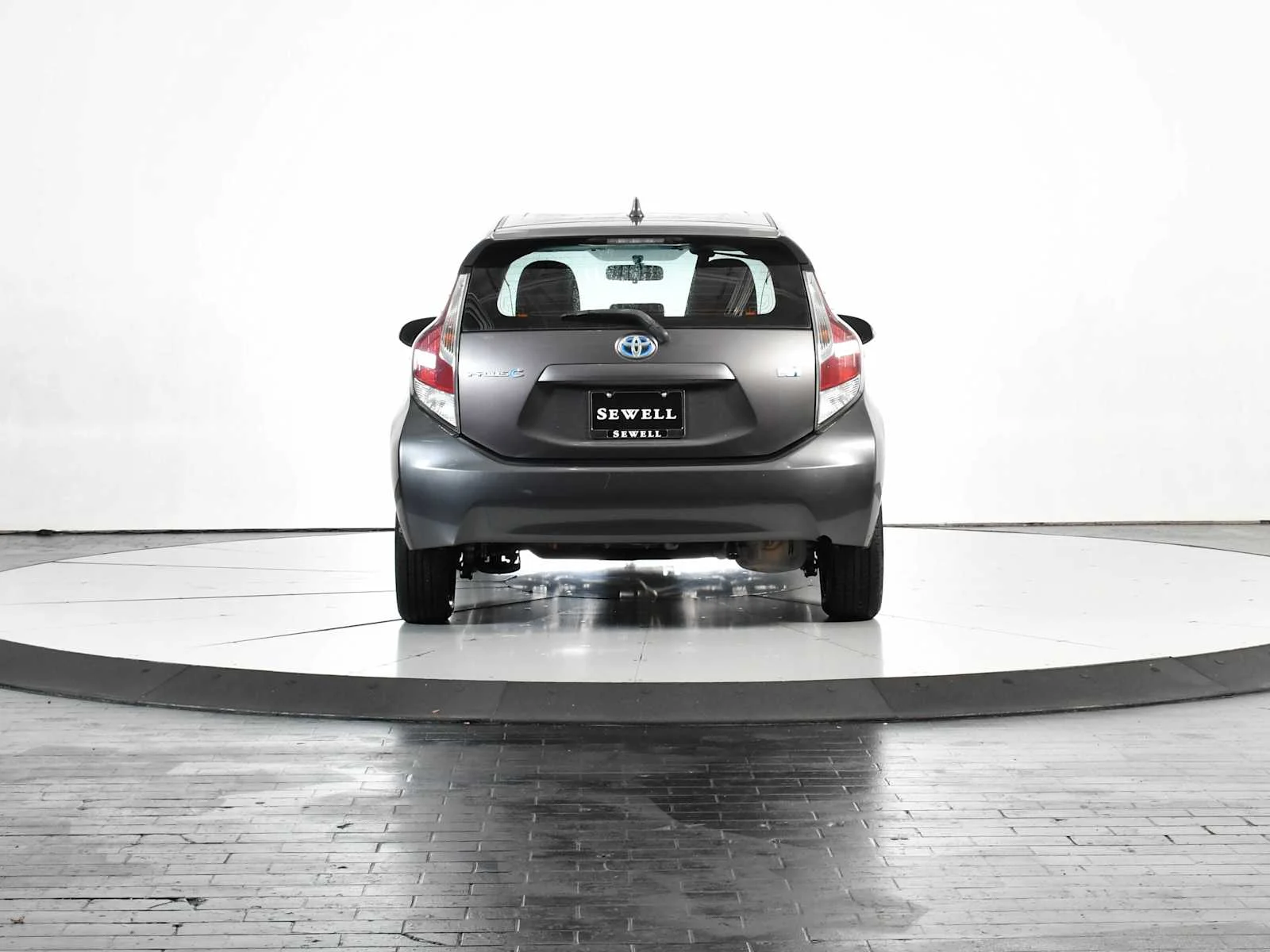 Used 2015 Magnetic Gray Metallic Toyota Two image 4