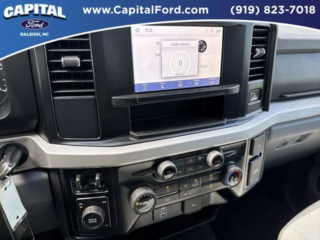 Used 2025 White Ford XLT image 26