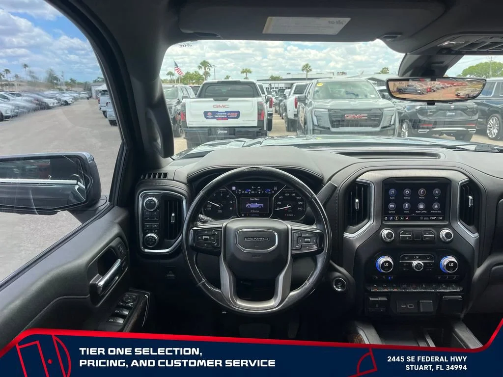 Used 2020 Onyx Black GMC Denali image 13
