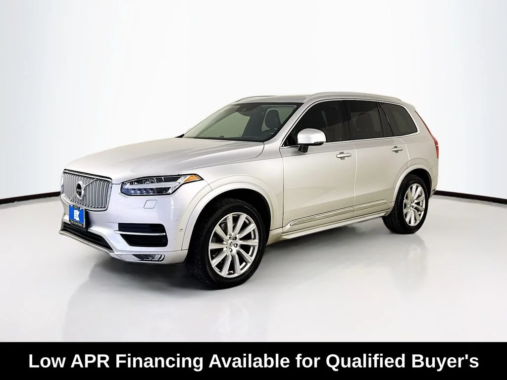Used 2018 Bright Silver Metallic Volvo T6 Inscription image 3