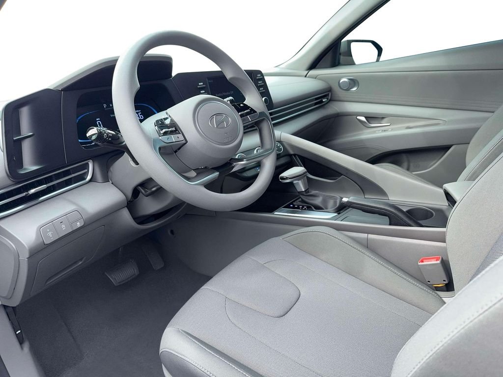 New 2026 Gray Hyundai SE image 34