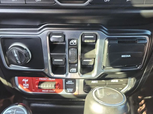 Used 2021 Gray Jeep Unlimited Rubicon image 30