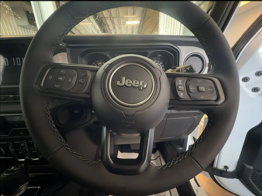 New 2026 Bright White Clearcoat Jeep Sport RHD image 13