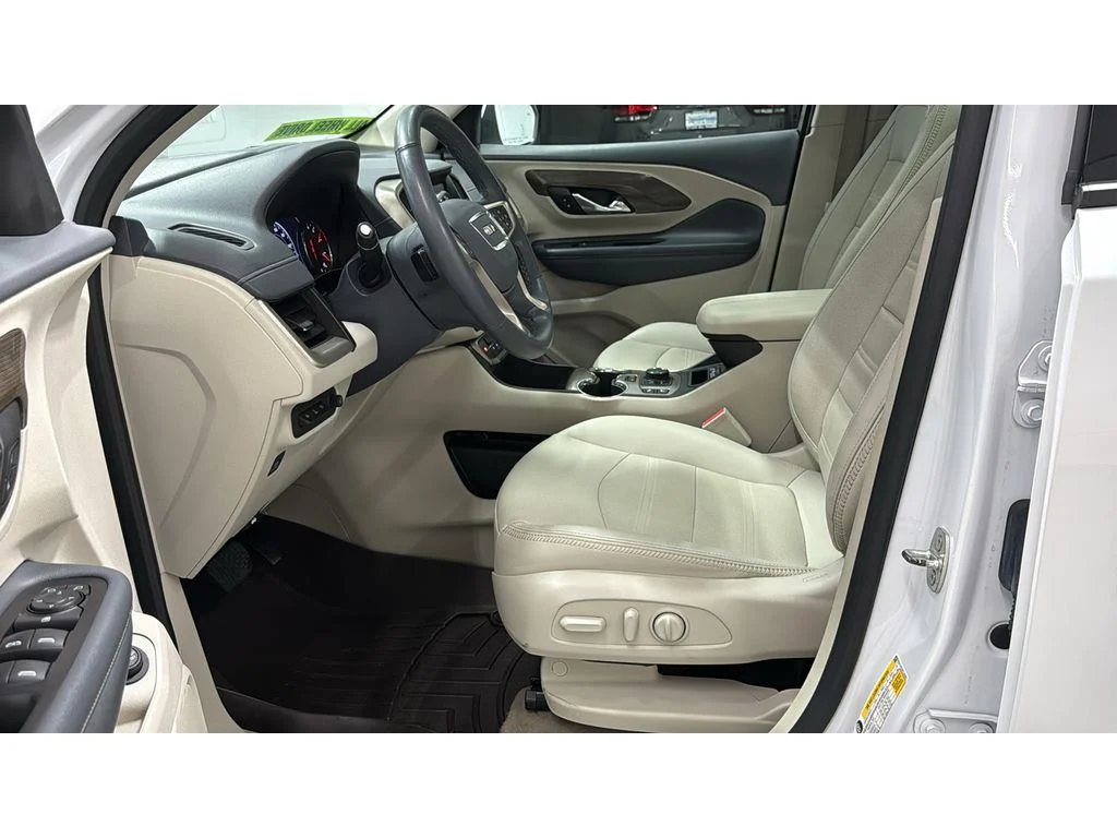 Certified Used 2023 White Frost Tricoat GMC Denali image 33