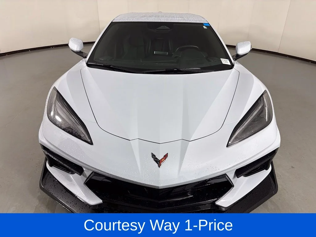 Used 2024 White Chevrolet Stingray image 6