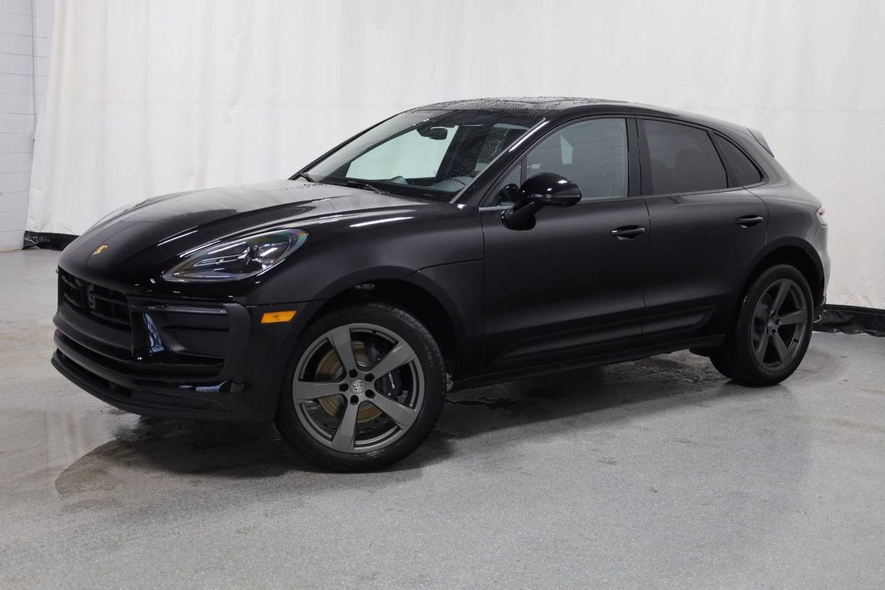 2026 Porsche Macan's photo