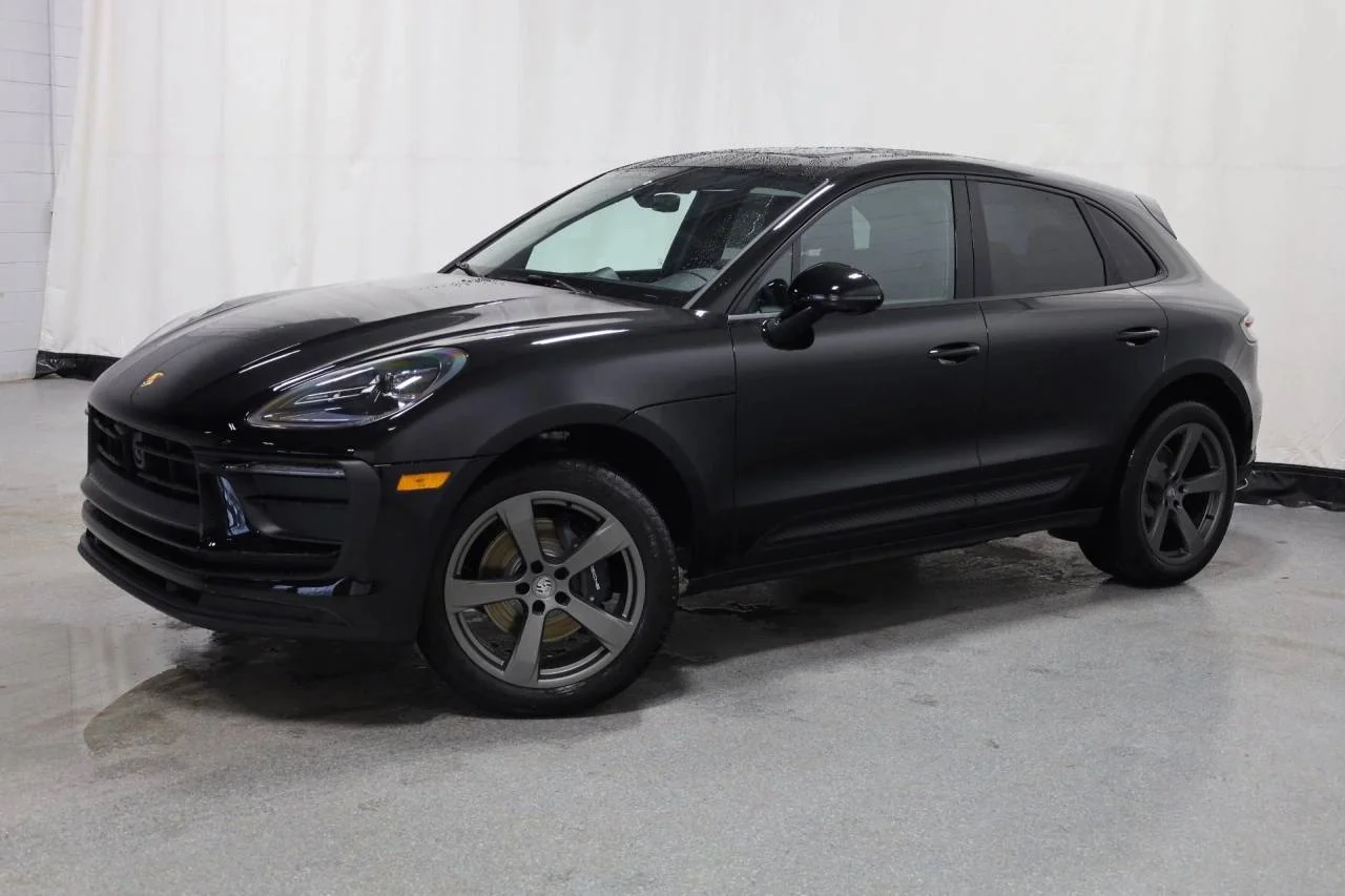 2026 Porsche Macan's photo