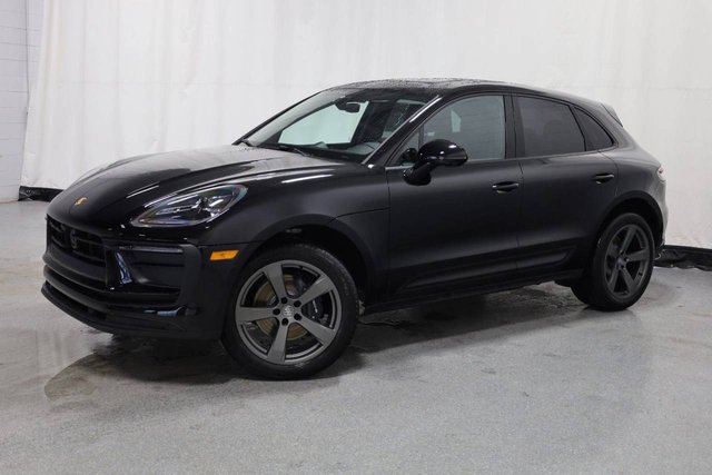 2026 Porsche Macan 