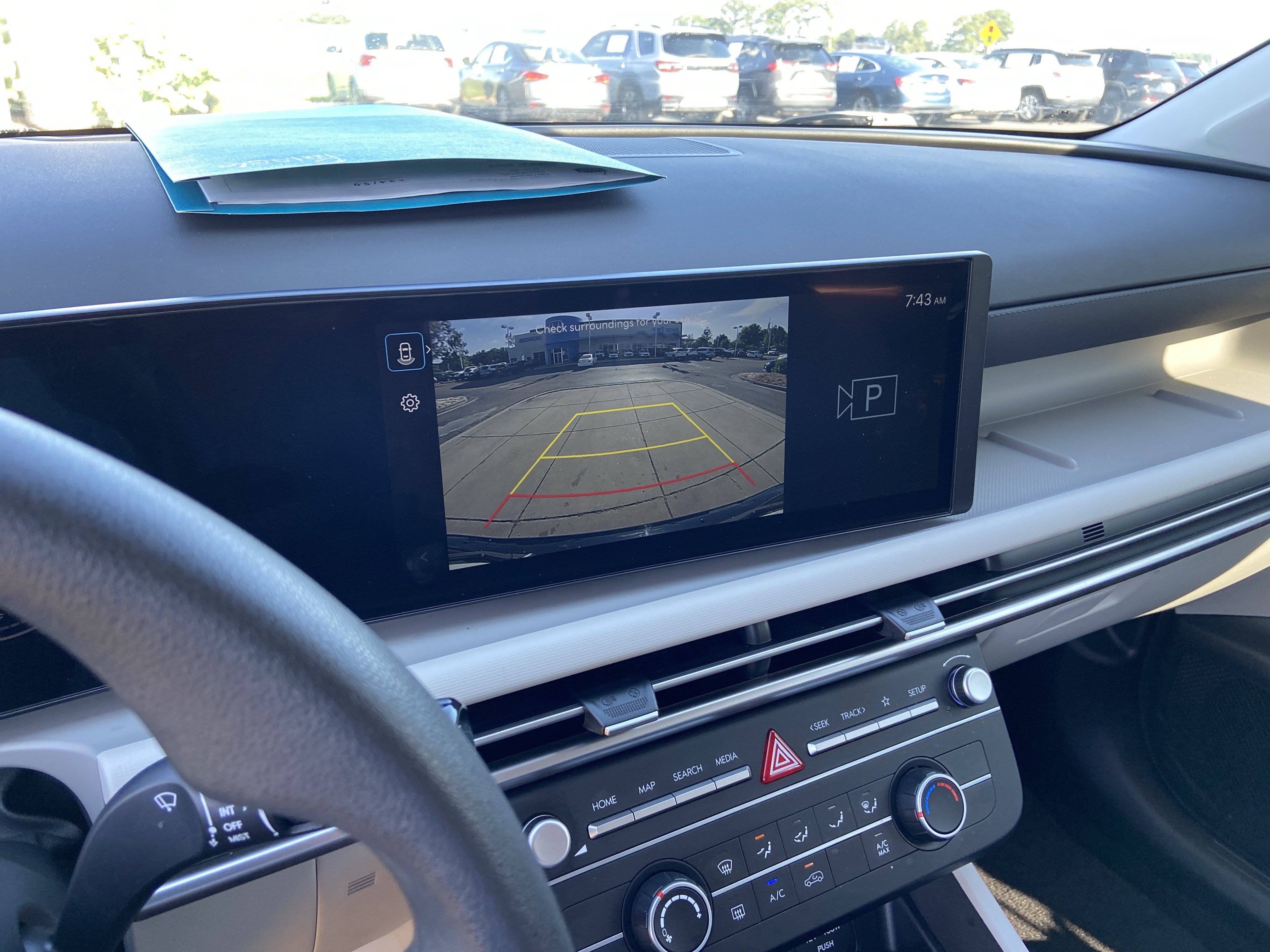 Used 2025 Phantom Black Hyundai SE image 36