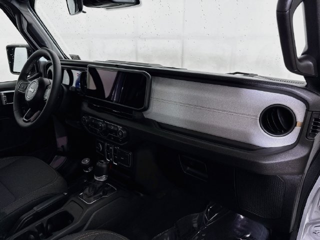 Used 2024 Silver Jeep Sport S 4xe image 26