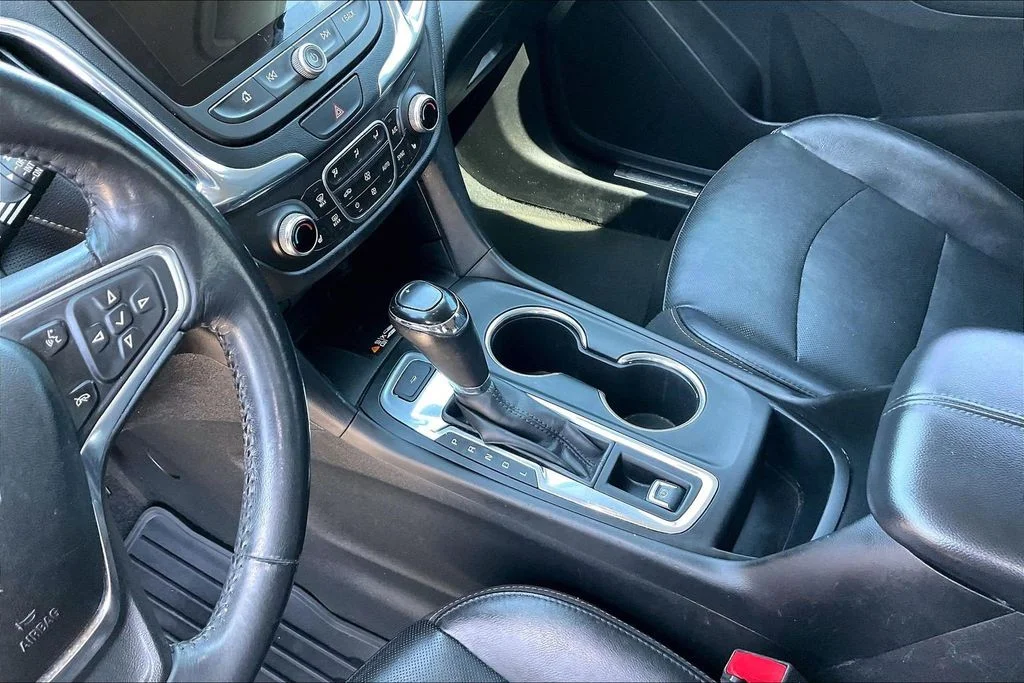 Used 2018 Beige Chevrolet Premier image 15