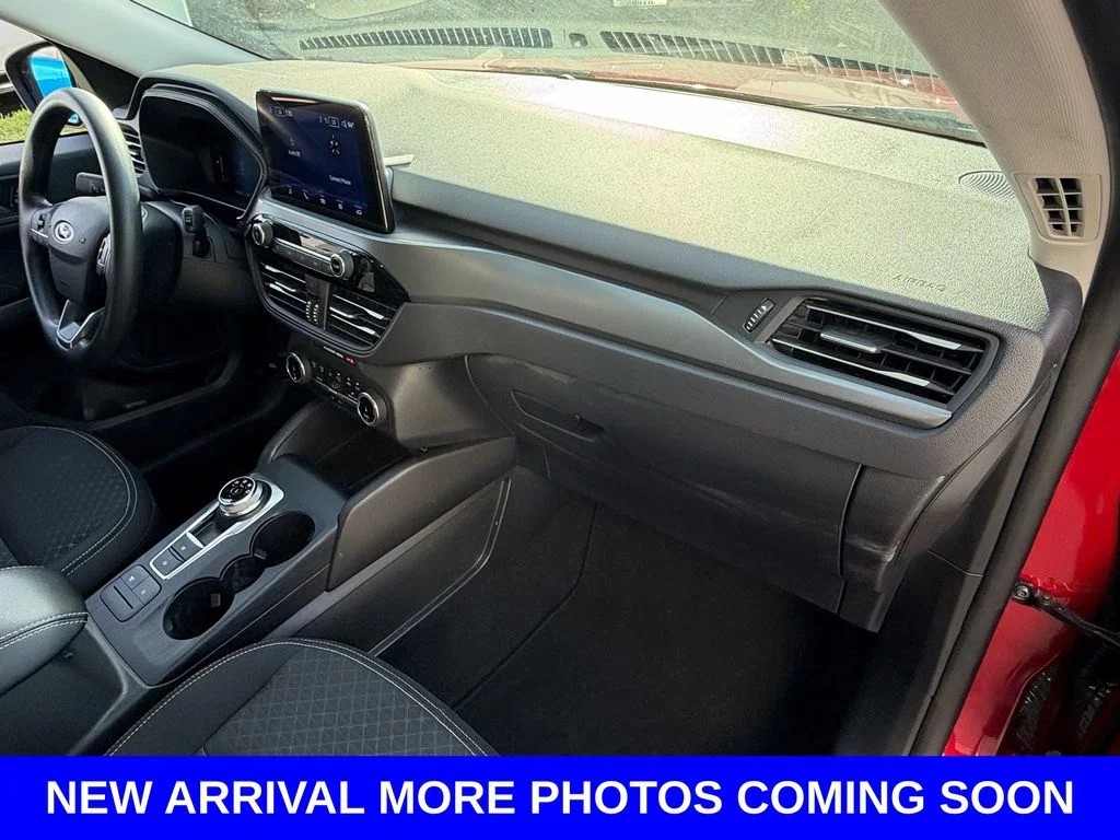 Used 2025 Red Ford Active image 18