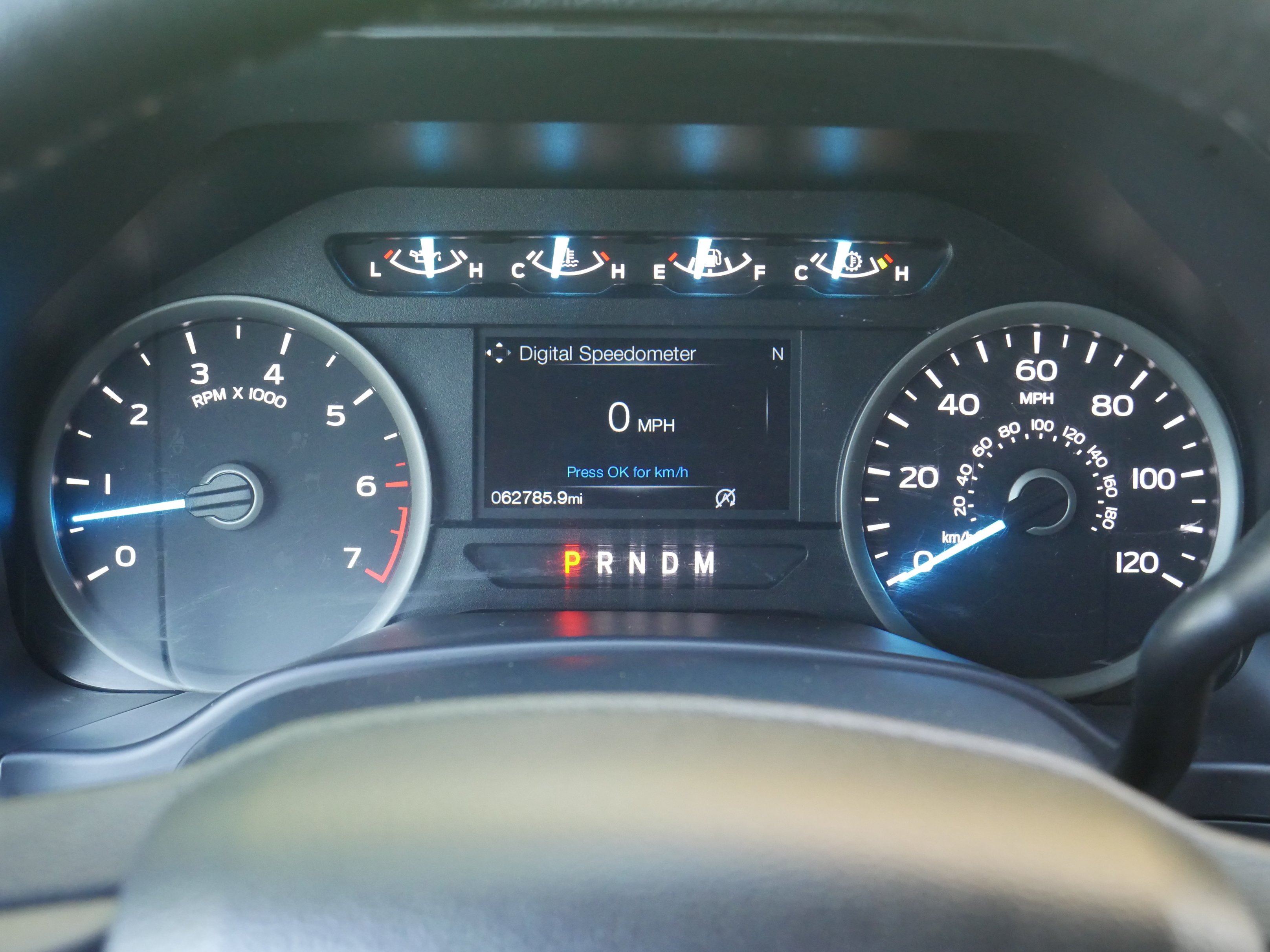 Used 2020 Oxford White Ford XLT image 7