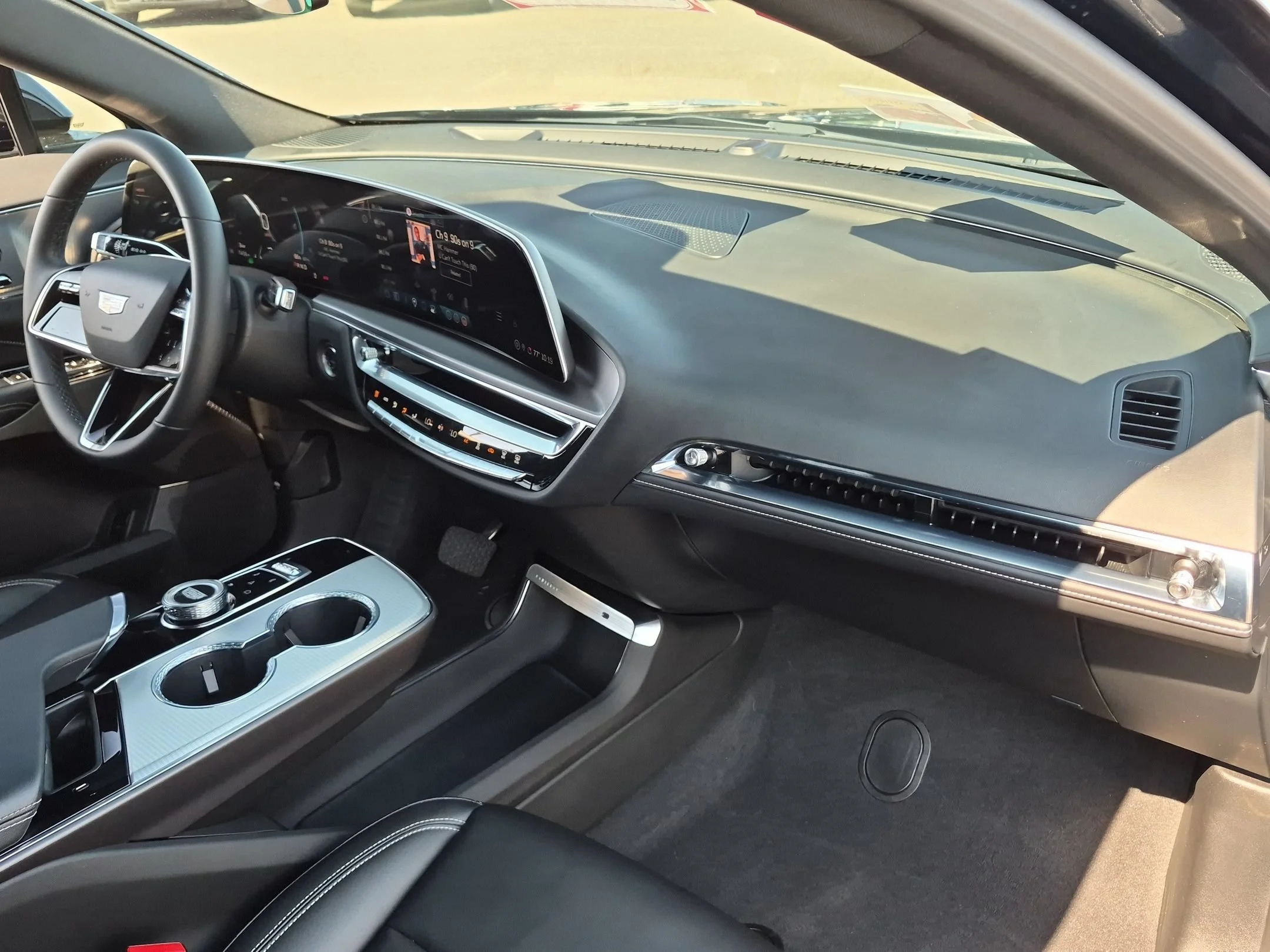 Used 2024 Emerald Lake Metallic Cadillac Tech image 28