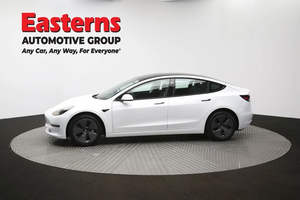 Used 2023 White Tesla Base image 54