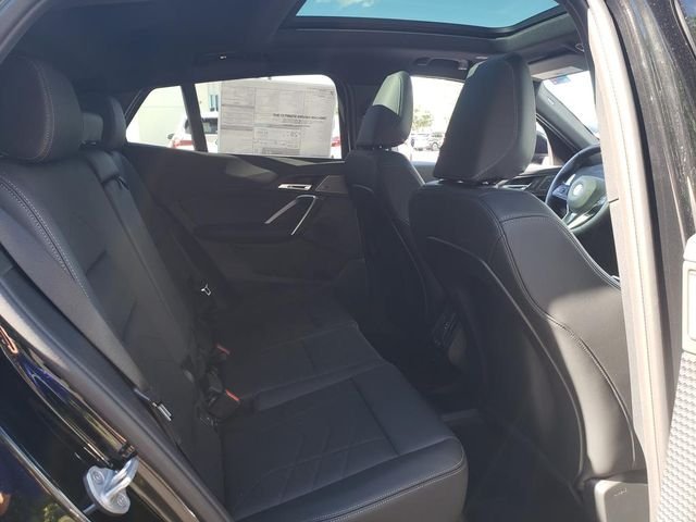 2026 BMW X2 28i - Photo 18
