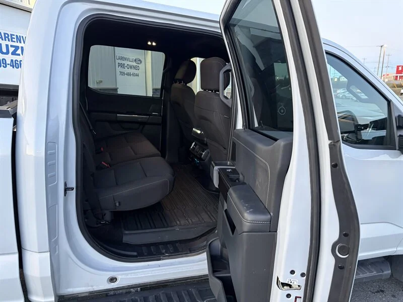 Used 2021 White Ford XLT Sport image 15