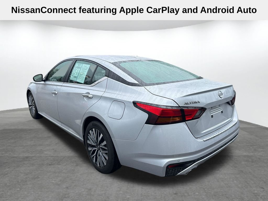 Used 2023 Silver Nissan 2.5 SV image 8
