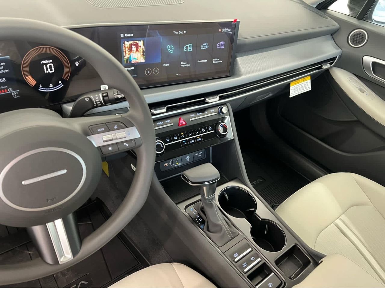 New 2026 Abyss Black Hyundai SE image 20