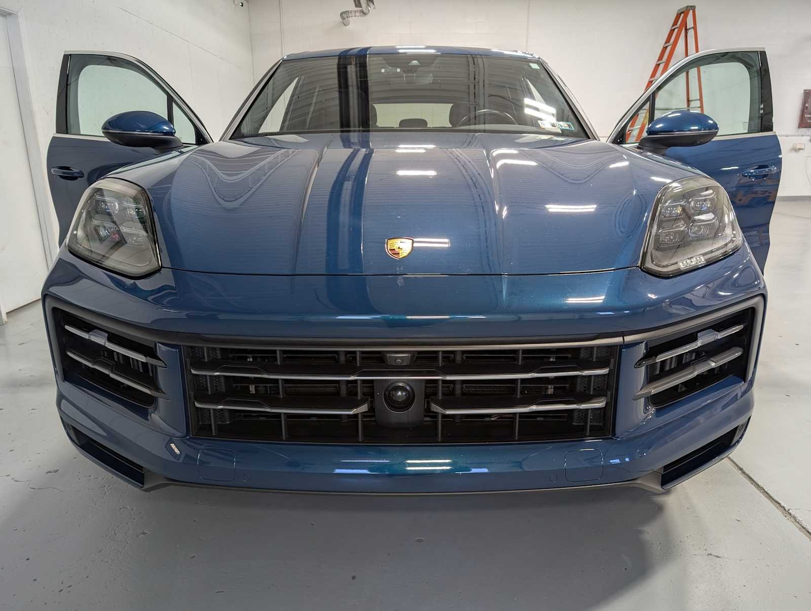 Used 2024 Montego Blue Metallic Porsche S image 12
