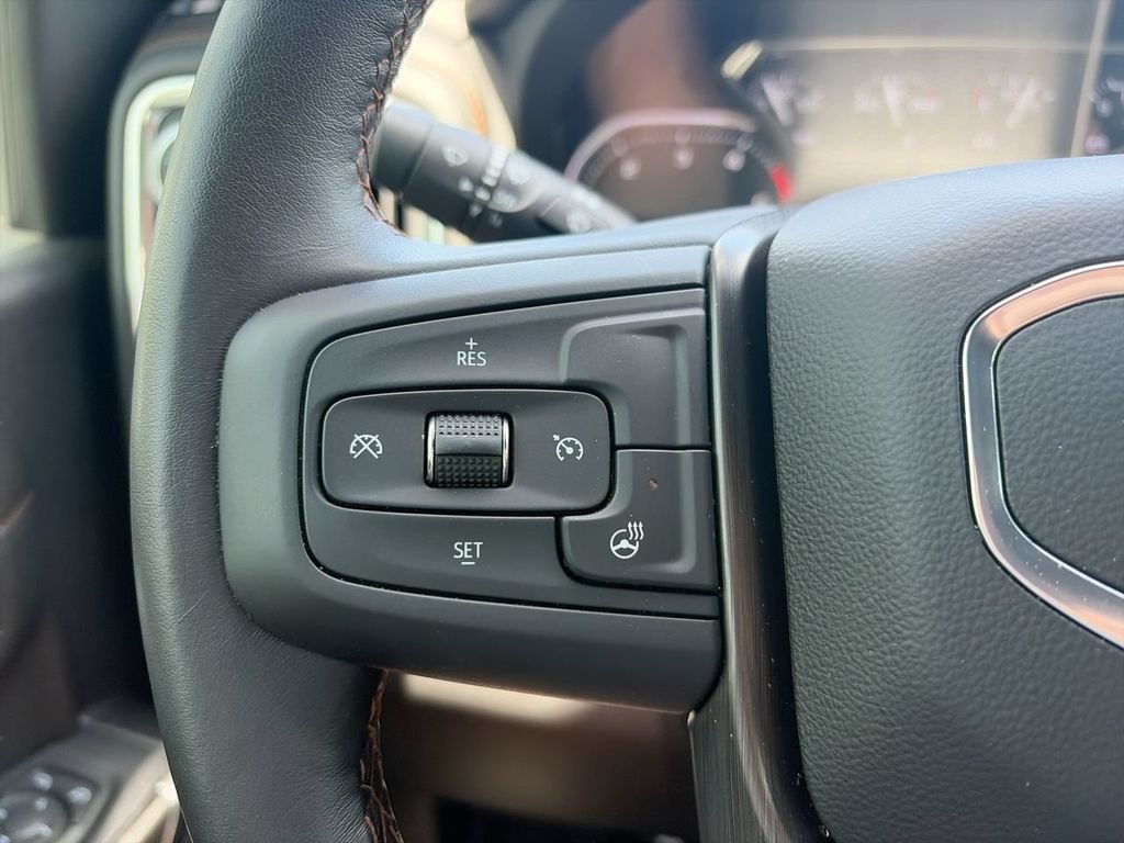 Used 2023 Blue GMC AT4 image 22
