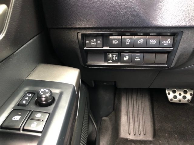Used 2023 Green Toyota SR5 image 24