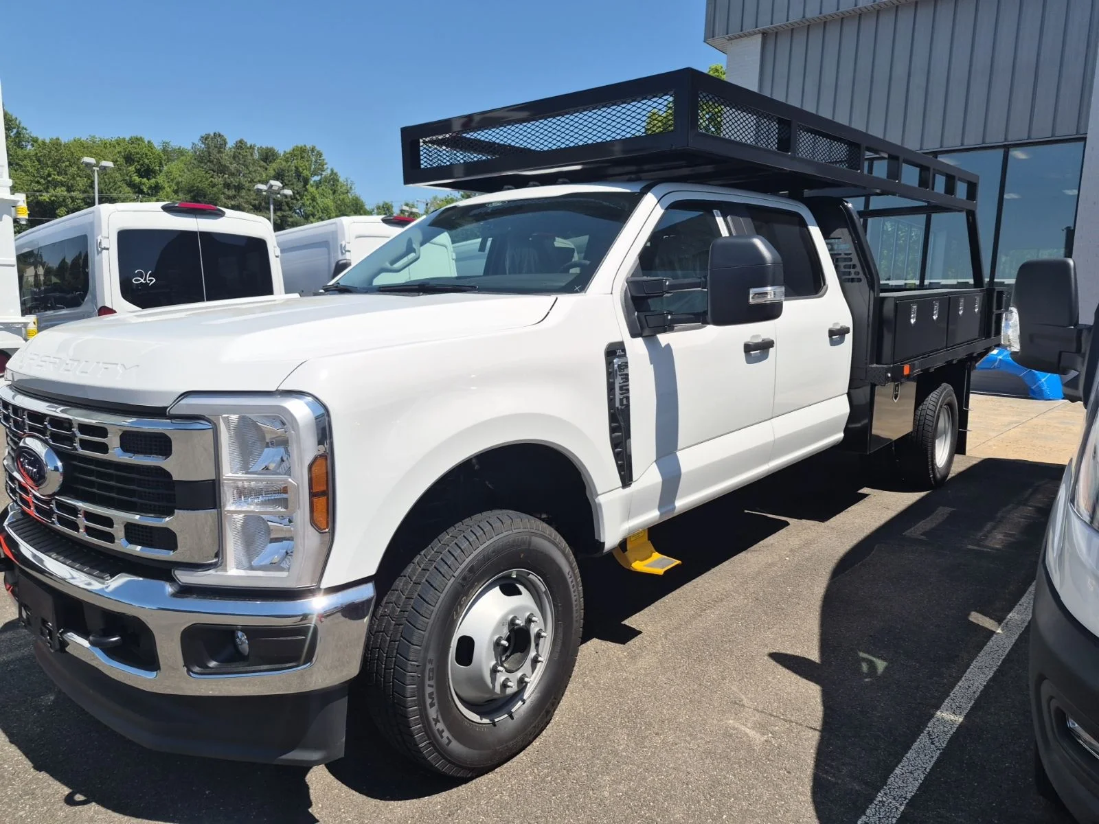 New 2026 Oxford White Ford XL CONCRETE image 9