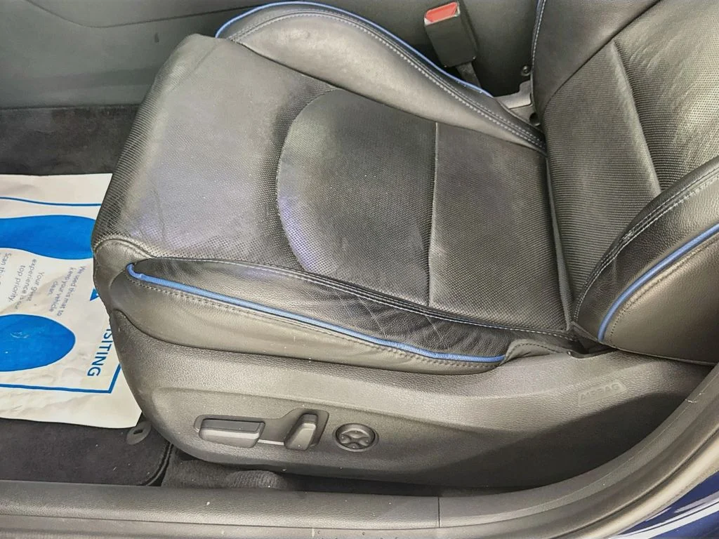 Used 2019 Blue Hyundai Limited image 23
