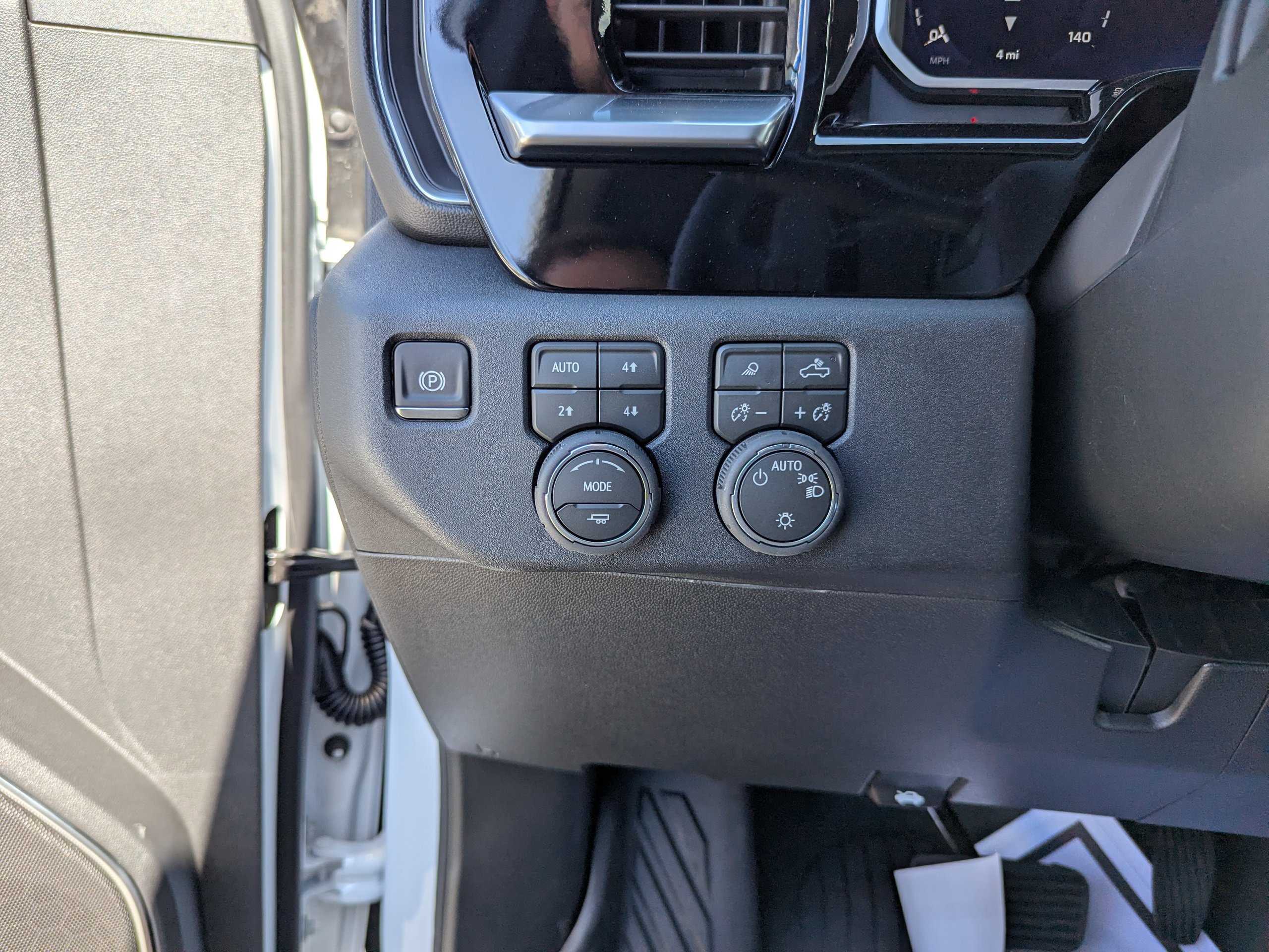2026 Chevrolet Silverado 1500 LT - Photo 12